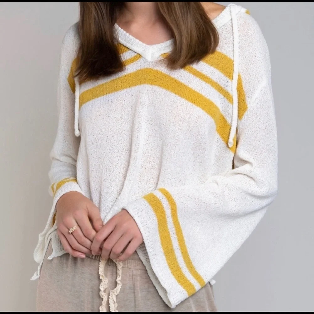 Sail Away Lightweight Hoodie Sweater